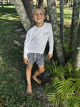 Load image into Gallery viewer, Duck camo trunks
